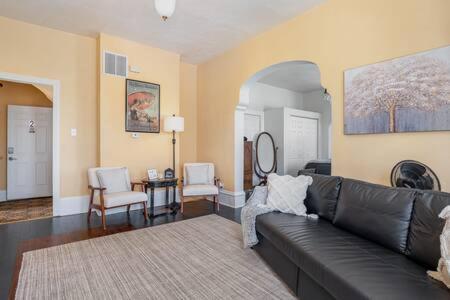 Beautiful Downstairs 1Bed 1Bth Charmer- Pet Friendly Michigan City Kültér fotó